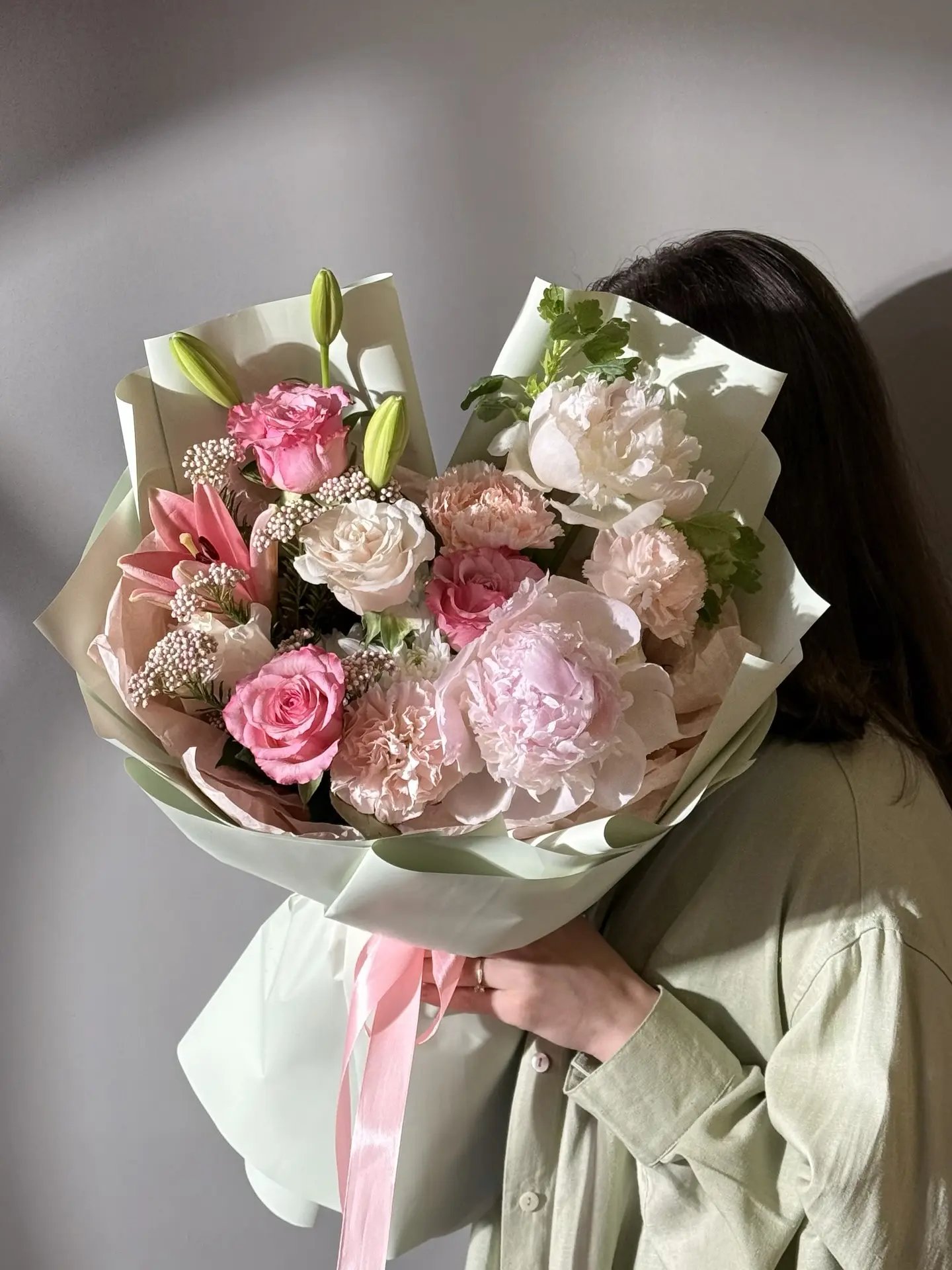 Букет с пионами и розами🌸