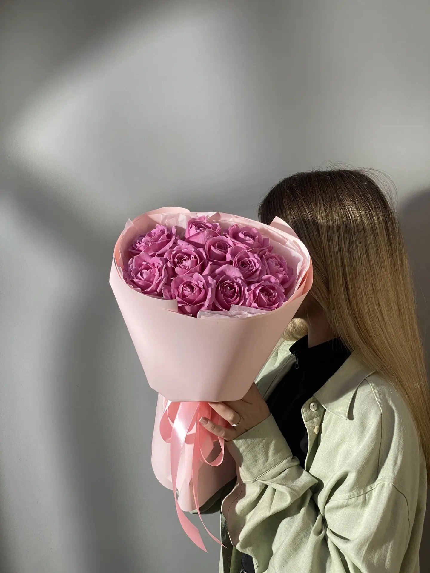 Нежный букет из 11 розовых роз